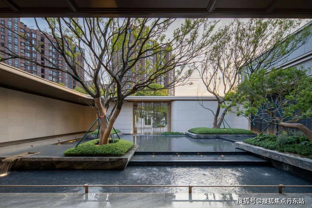 华润虹桥润璟真实报道！了解背后原因以及详情！米乐m6登录入口华润虹桥润璟火的一塌糊涂！(图6)